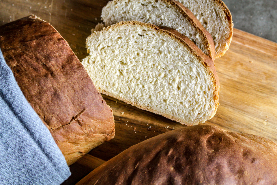 F9BB4437-1205-45EB-A695-32B094C10D10