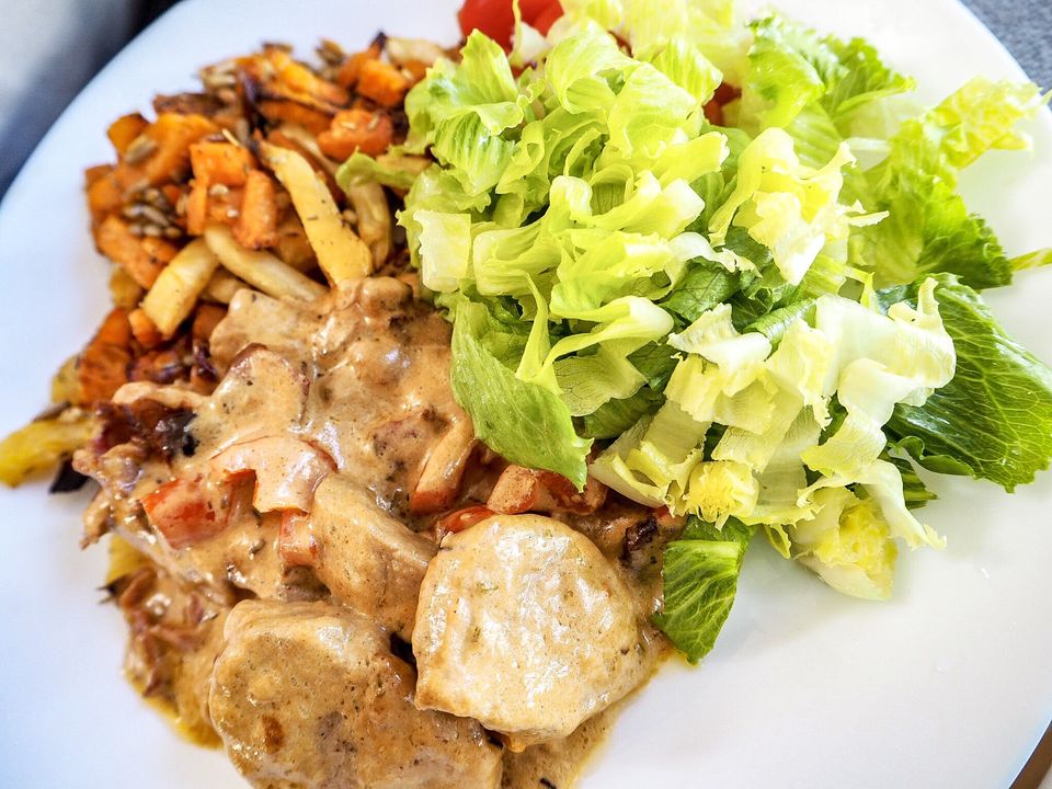 EE8770B9-12DD-4F10-BF3F-62E0D7775FF4