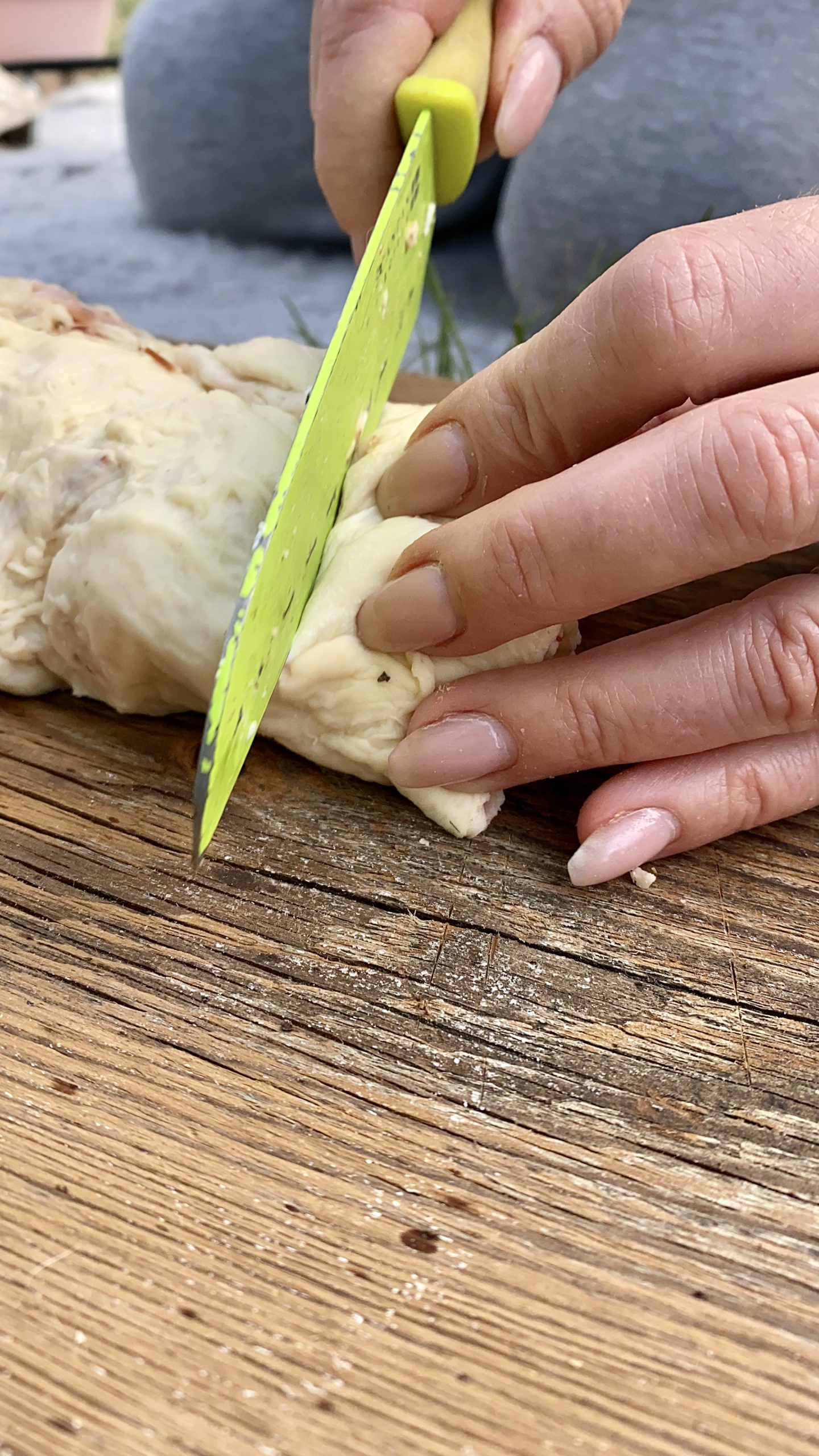 2D925E3E-F4B6-4BDF-B5CE-4B3B0E6C40A2