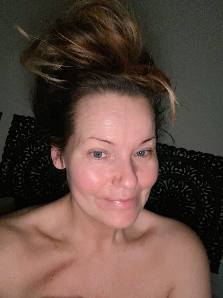 Facetune 31 03 2021 06 39 47.jpg