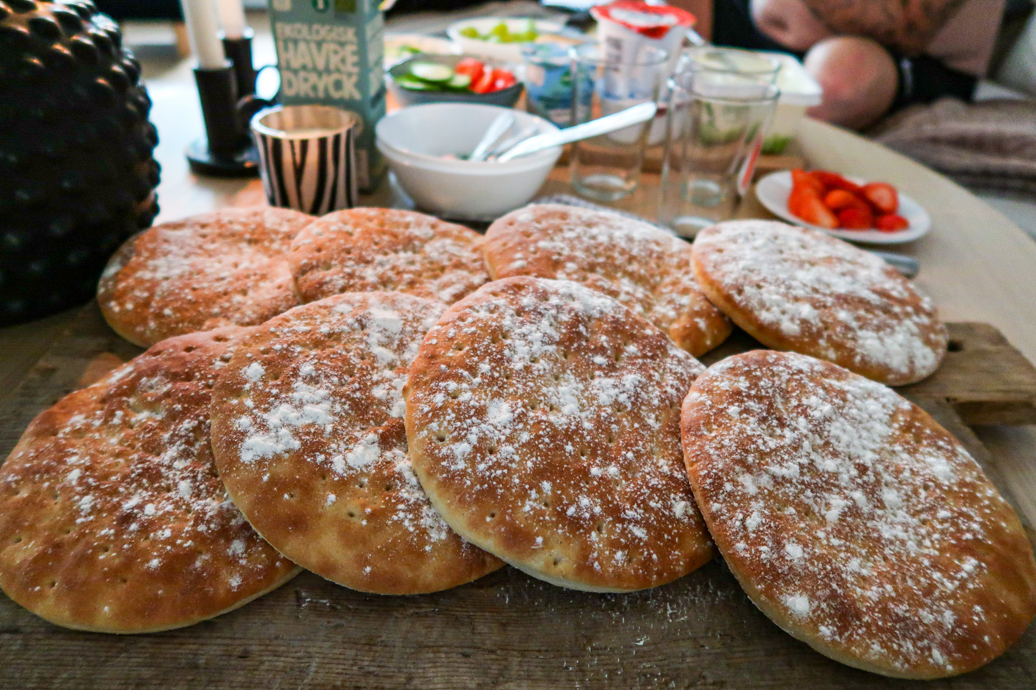 54AE1541-31A9-4BAD-8F16-8FB687312726