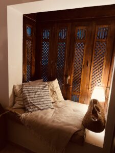 303761F0-6340-4E30-936D-11C9DCA89495