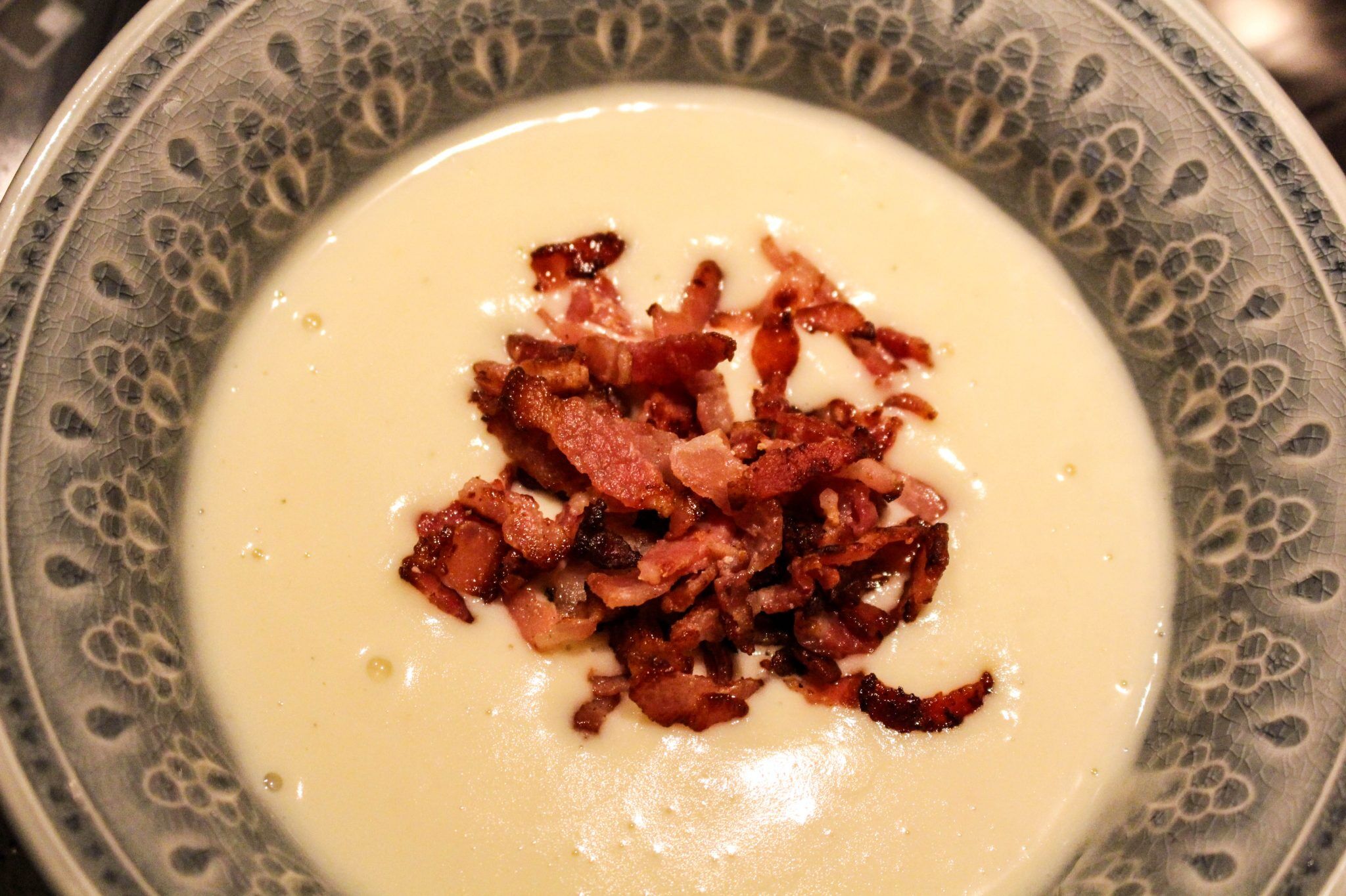 5D9200A2-435E-435E-89B2-AEBD33B92B84